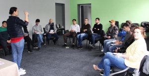 (ФОТО) Интернет-маркетинг и создание бренда: Молодежь Гагаузии продолжает обучаться бизнес-навыкам